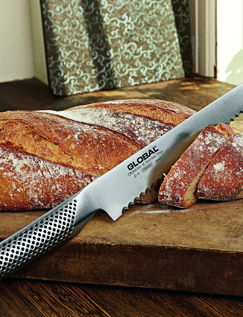 Bread Knife  22cm / 8.5”