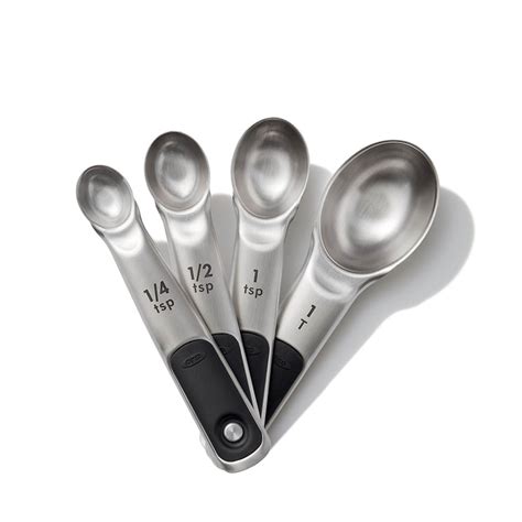 Stainless Steel Measuring Spoons with Magnetic Snaps